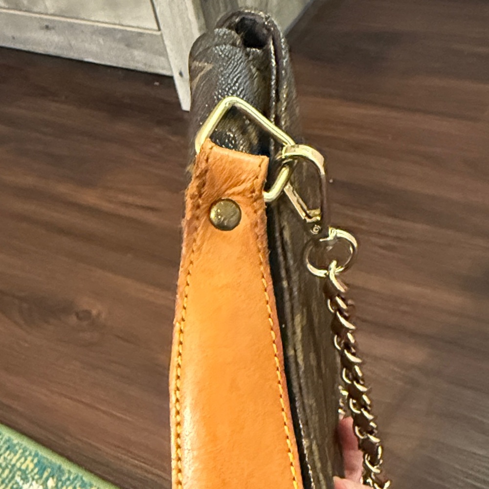 Vintage Louis Vuitton Monogram Crossbody Messenger Bag - Picture 6 of 10